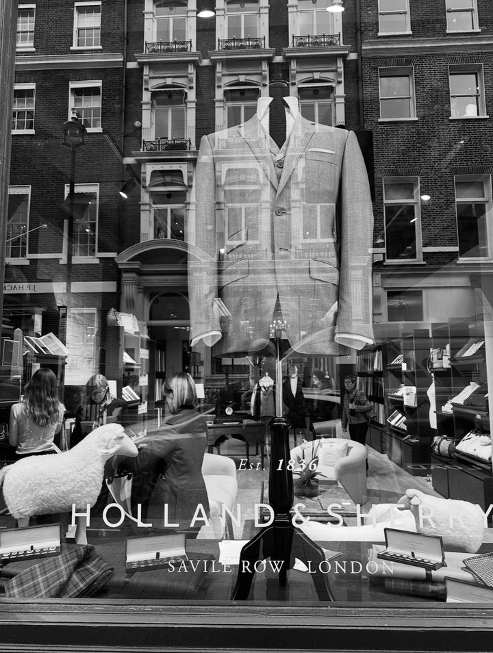 TRUNK SHOW LONDON